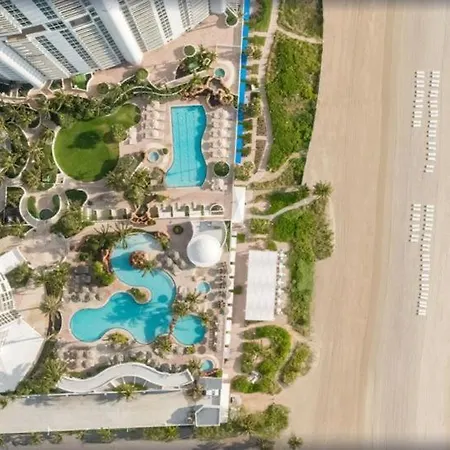 Luxurious Beach Resort Gym Balcony